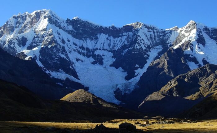 Ausangate Trek and Rainbow Mountain 3 Days